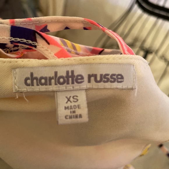 Colorful fun printed women’s jumper romper - Picture 2 of 7